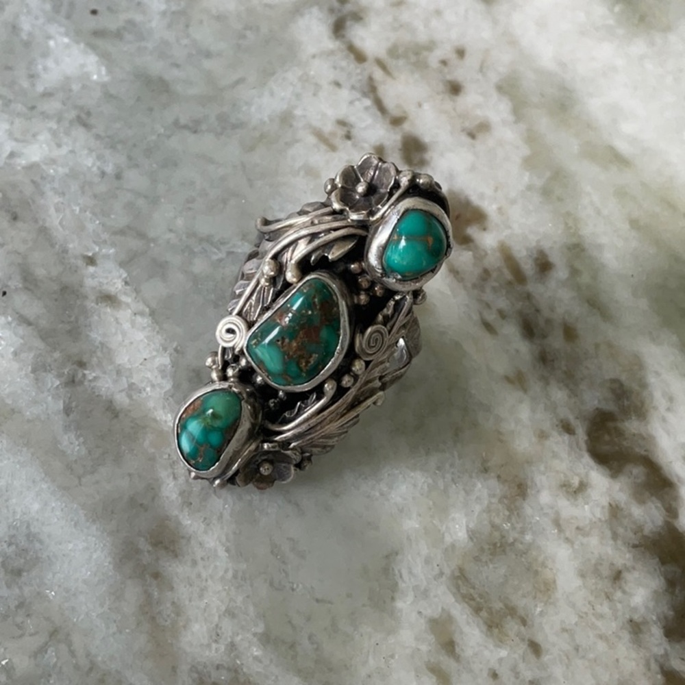 Vintage Navajo Tony Guerro Turquoise & Sterling silver Navajo ring
